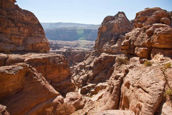 Steps_to_the_High_Place_Petra4